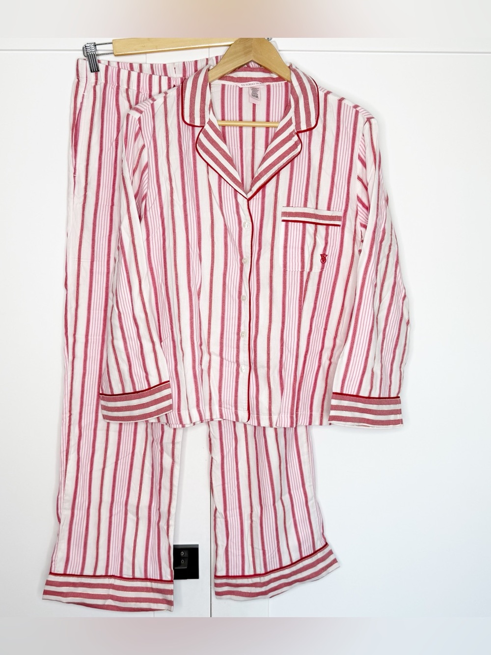 Victoria's Secret VICTORIA Pink CANDY CANE Holiday FLANNEL PAJAMAS Medium Short - Picture 4 of 16